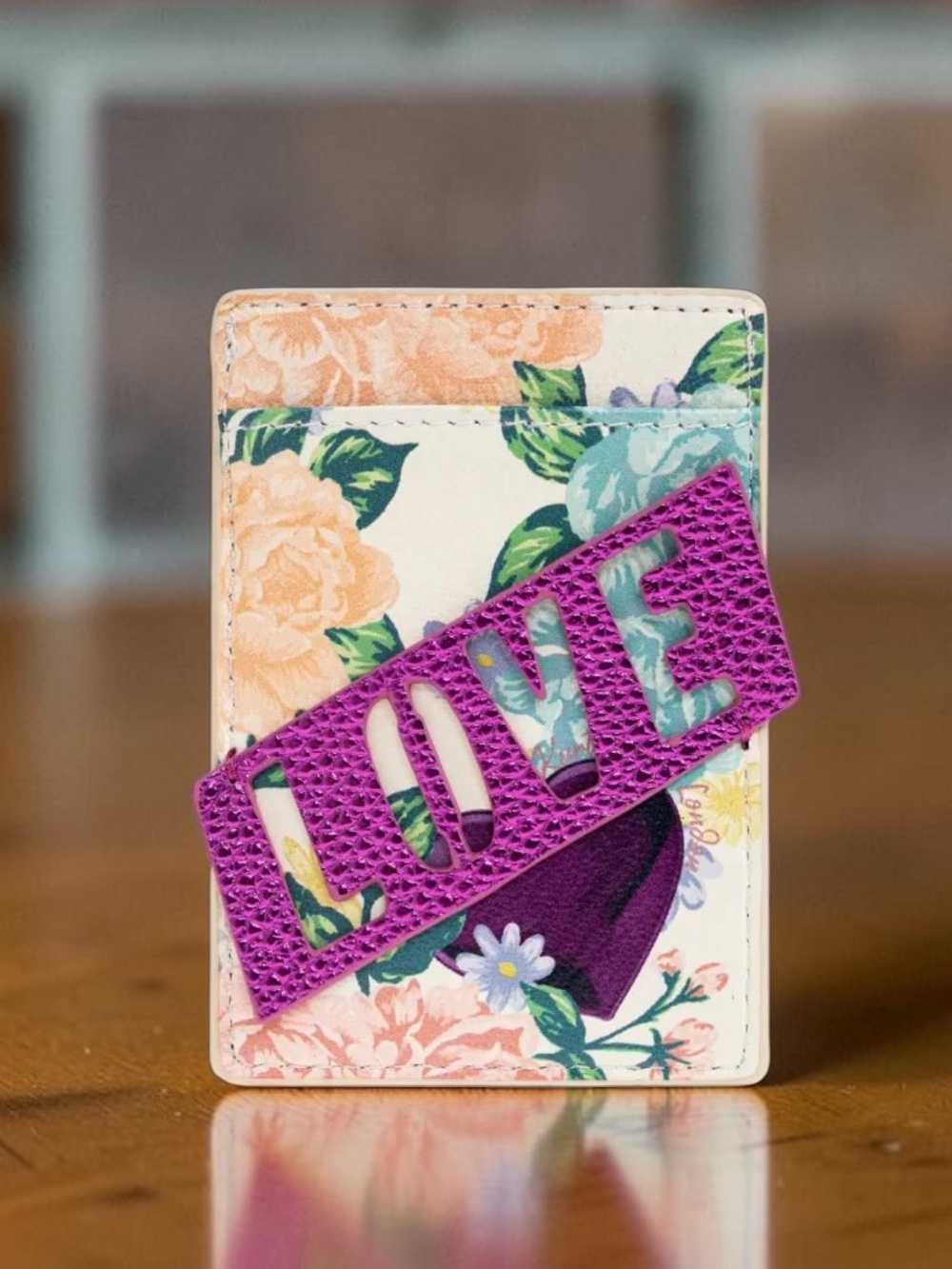Kurt Geiger London Kensington Floral Print LOVE Card Holder NWT